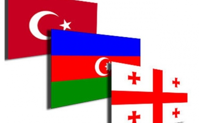 Министры иностранных дел Азербайджана, Грузии и Турции подписали Карсскую декларацию
