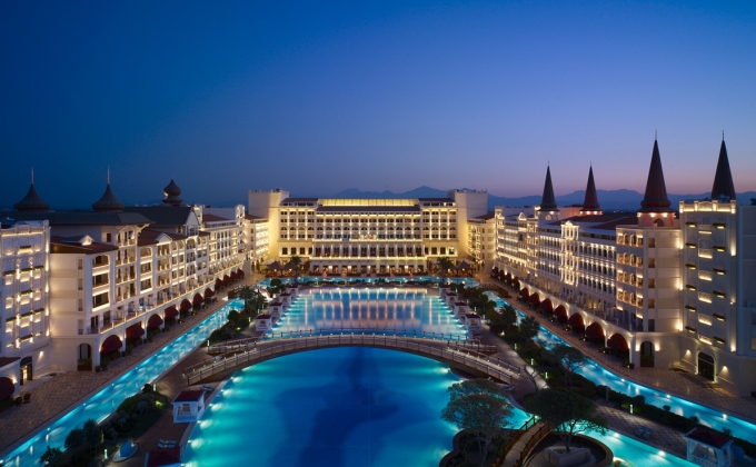 Թուրքիայում խլել եւ վաճառքի են հանել ադրբեջանցուն պատկանող հյուրանոցը