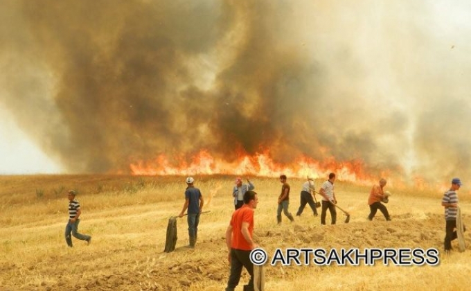 Kashatagh Region situation still intense as residents fight fires