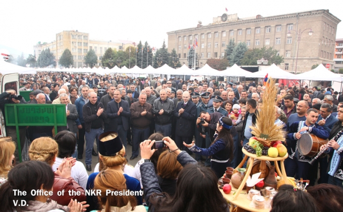  President  Sahakyan visited the trade fair organized in Stepanakert