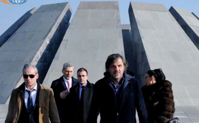 Emir Kusturica lays flowers at eternal fire of Armenian Genocide memorial complex
