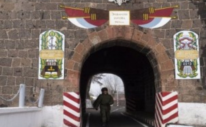Российская военная база в Армении празднует 74-­ую годовщину