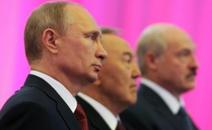 Путин подписал указ о транзите украинских грузов в Казахстан только из Беларуси
