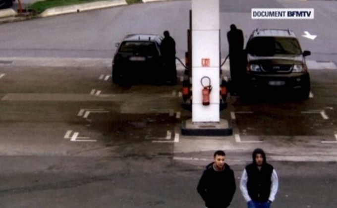 Paris attacks suspect Abdeslam 'caught on CCTV' in French petrol station
