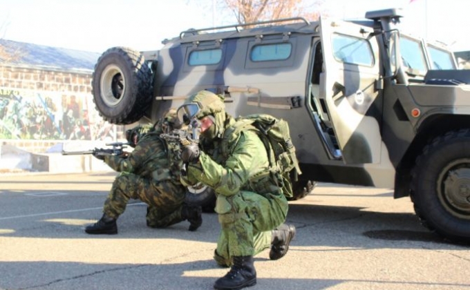 Военнослужащие ЮВО в Армении принимают участие в тактических учениях под наблюдением беспилотников
