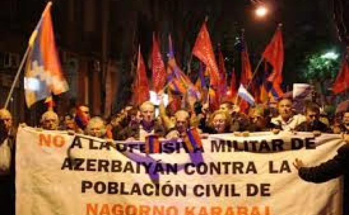 Արգենտինահայերը բողոքի ցույց են անցկացրել Ադրբեջանի դեսպանատան դիմաց