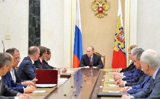 Путин обсудил карабахское урегулирование с членами Совбеза