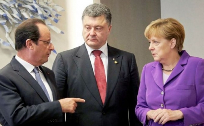 Порошенко, Олланд и Меркель обсудили введение полицейской миссии ОБСЕ в Донбассе