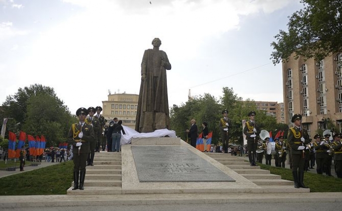 Երևանում բացվել է Գարեգին Նժդեհի արձանը