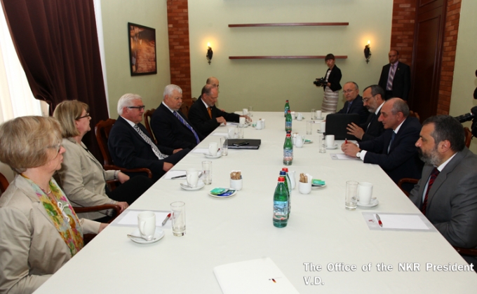 Президент Арцаха обсудил с главой МИД Германии вопросы карабахского урегулирования