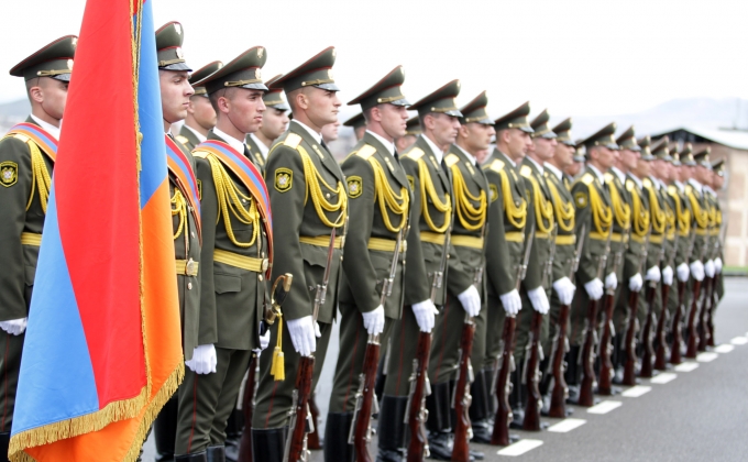 В Ереване начался военный парад к 25-летию независимости Армении