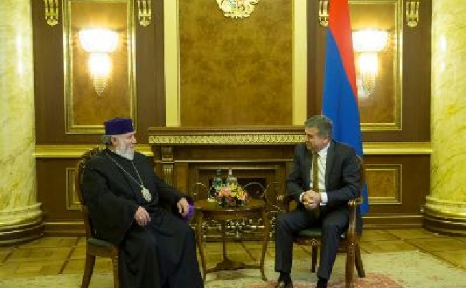 Prime Minister Meets with Catholicos Karekin II of All Armenians