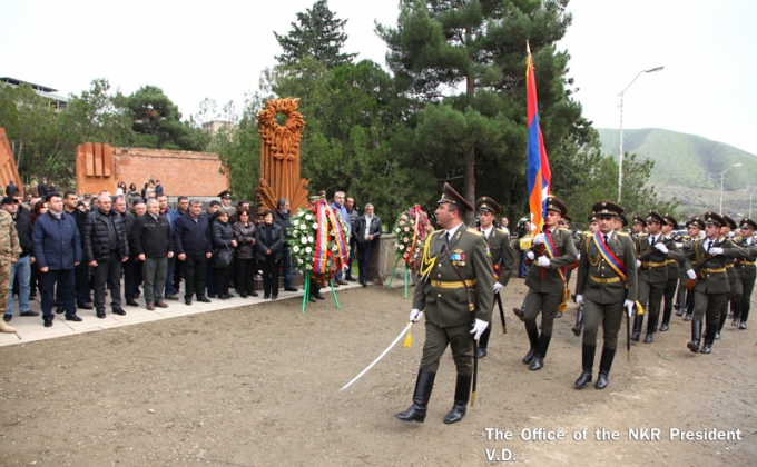 Bako Sahakyan partook at a solemn ceremony of opening a cross-stone-monument in the Talish village