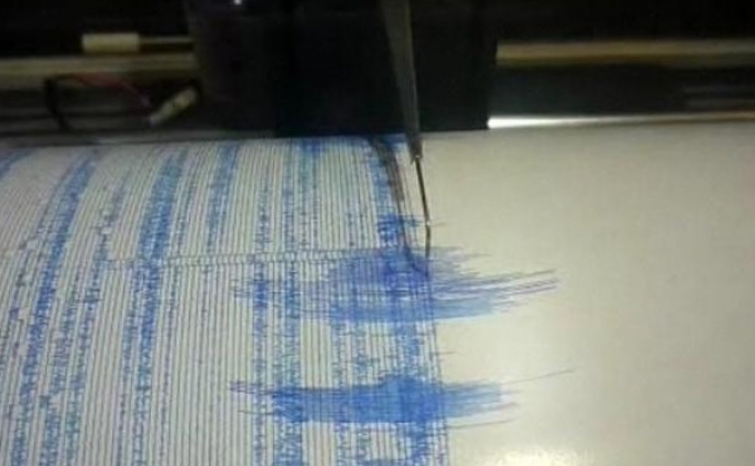 Magnitude 5.0 earthquake strikes central Italy