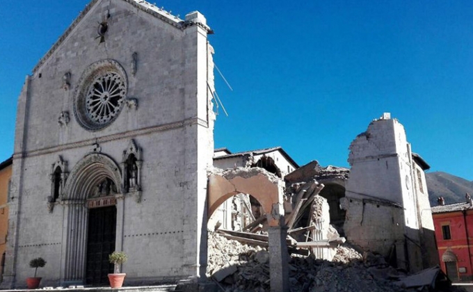 Իտալիայում երկրաշարժից հետո եկեղեցուց գողացել են 17-րդ դարի կտավ


