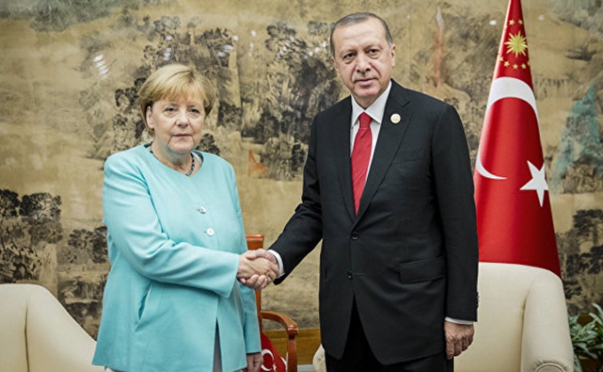 Angela Merkel opposes to start new talks with Turkey on EU accession