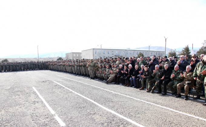 ՀՀ եւ ԼՂՀ նախագահներն այցելել են Արցախի հյուսիսարեւելյան շրջանում տեղակայված մի շարք զորամասեր