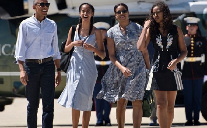 Obamas leaving White House