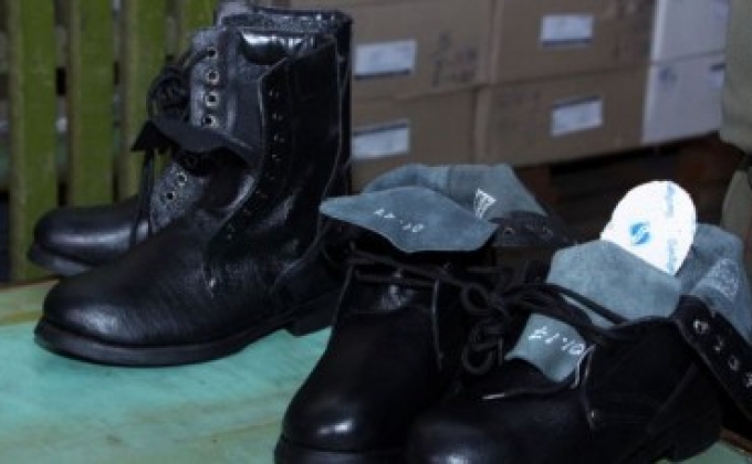 Armenian Army boots must become international brand – says Defense Minister