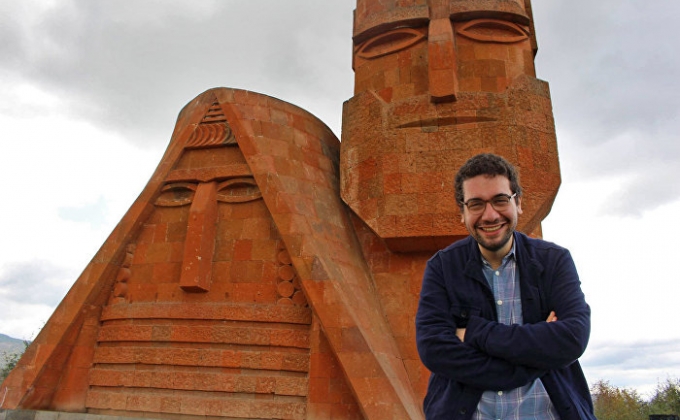 Турецкий журналист на иностранном сайте рассказал о посещении мемориального комплекса «Цицернакаберд» в Ереване