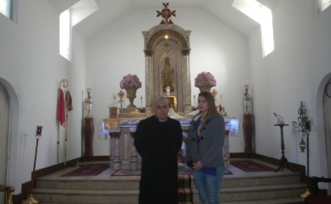 Refugees of different faiths find help in LA Armenian church