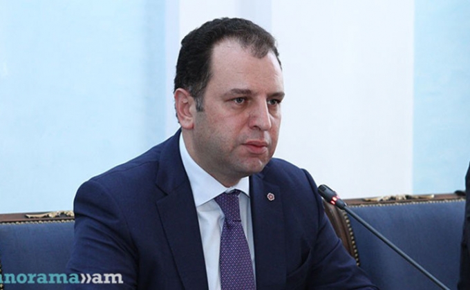 Глава Минобороны Армении: На линии соприкосновения наблюдается рост напряженности
