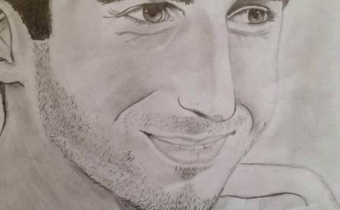 Artsakh fan depicts in his sketches portraits of Henrikh Mkhitaryan and stars of world football (PHOTOS)