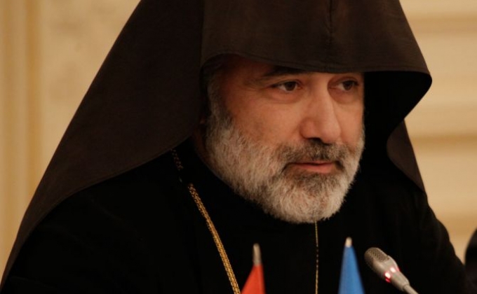 Глава Украинской епархии Армянской Апостольской Церкви возглавит ежемесячную молитву за мир