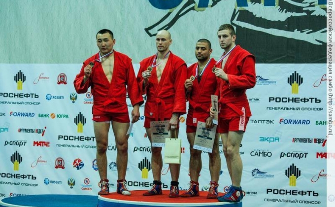 Арцахский самбист Самвел Бадалян одержал победу в Москве