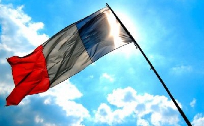 У армян Франции нет фаворита среди кандидатов в президенты