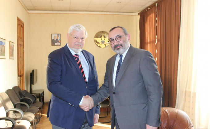 Artsakh foreign minister meets Ambassador Kasprzyk