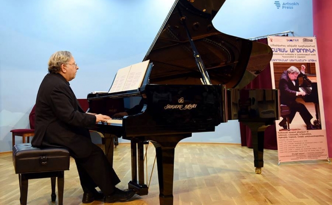 Concert of American-Armenian renowned pianist Shahan Artsruni  held in Stepanakert