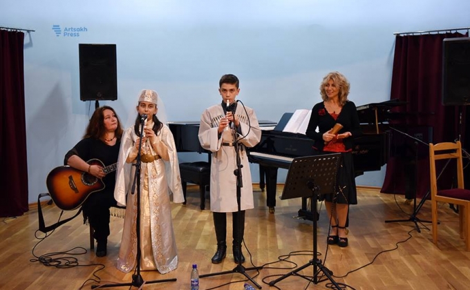 Արցախի հեղինակային երգի ակումբը և Օսիայի երաժիշտները Ստեփանակերտում հանդես են եկել համատեղ   համերգով