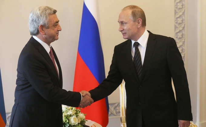 Путин поздравил Саргсяна с 20-й годовщиной Договора о сотрудничестве и взаимной помощи
