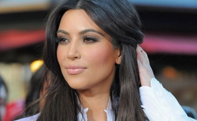Kim Kardashian to donate $500,000 to help Harvey storm victims