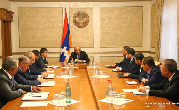 Президент Республики Арцах провел рабочее совещание с руководителями районных администраций