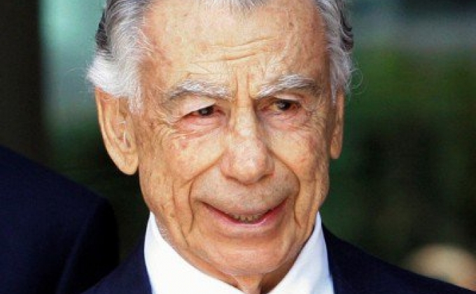 $500mn from Kirk Kerkorian’s assets to be distributed to charities