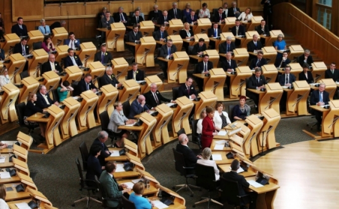 Scottish Lawmakers Urge International Recognition of Catalonia's Independence