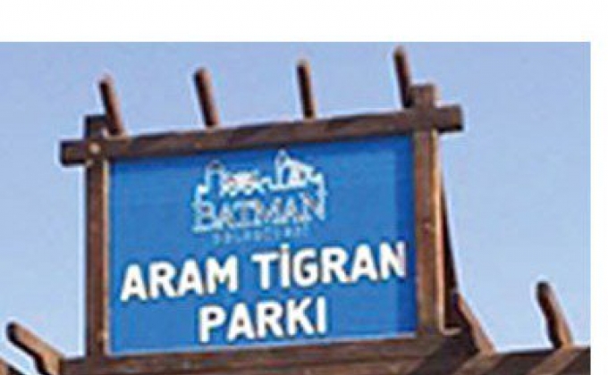 Sign of park named after Armenian musician is attacked again in Turkey