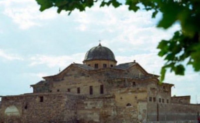 Թուրքիայում քաղաքապետն այցելել է փլուզման վտանգի տակ գտնվող հայկական գործող եկեղեցի