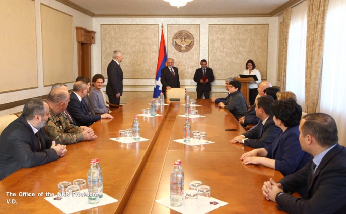 Artsakh Republic President Bako Sahakyan receives philanthropist Nikolay Sarkisov