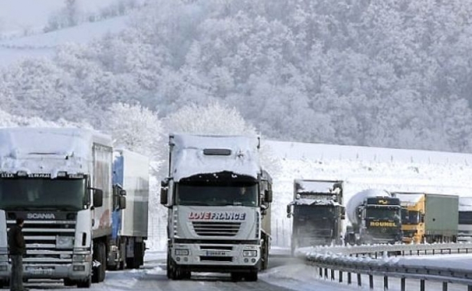 Армения во власти мощного циклона: в ряде областей идет снег, ожидается метель, но закрытых дорог нет