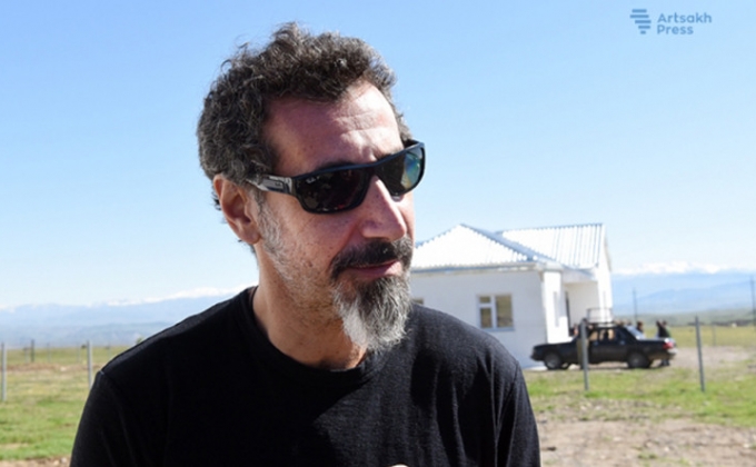 Serj Tankian urges to support demining works in Artsakh