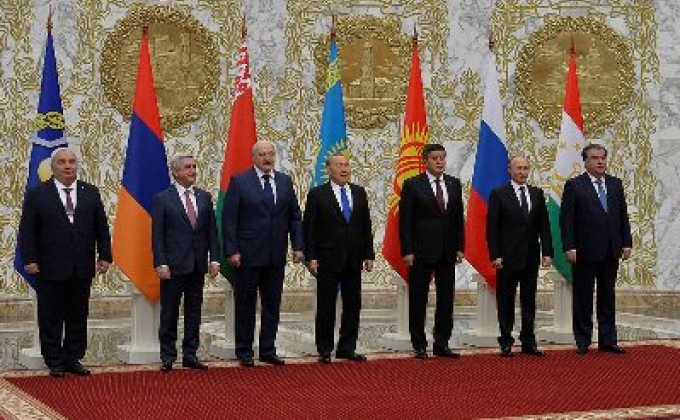 Главы государств ОДКБ призвали к выполнению венских и санкт-петербургских договоренностей