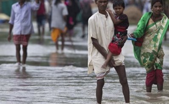 Հնդկաստանում ցիկլոնի հետեւանքով զոհվել է առնվազն 8 մարդ, 86-ն անհետ կորել է
