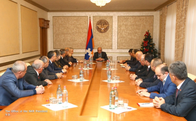 Artsakh President chairs a working consultation