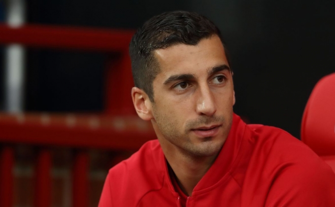 10 clubs interested in Mkhitaryan
