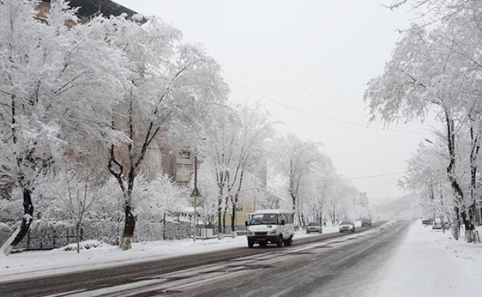 Snow reported on number of roads in Armenia
