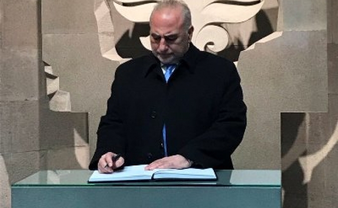 Lyon mayor visits Armenian Genocide Memorial