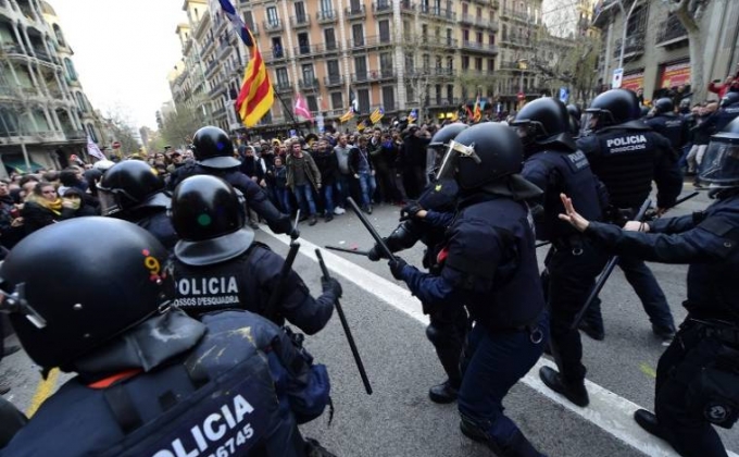 92 people injured in clashes with police in Catalonia